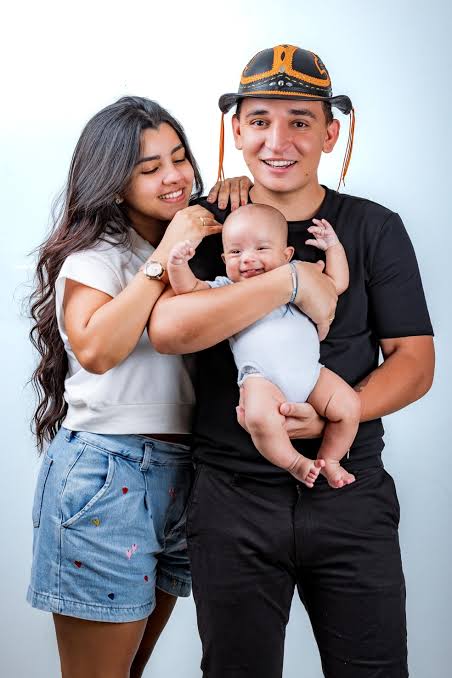João Gomes e Ary Mirelle anuncia gravidez do segundo filho
